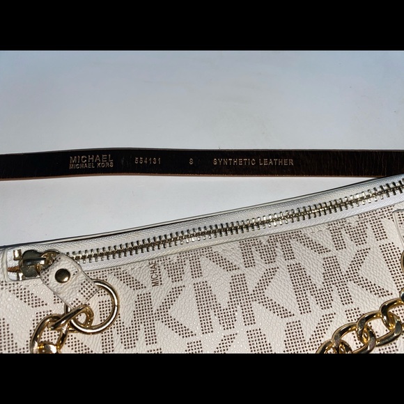 Michael Kors Fanny Pack Belt - Picture 5 of 7